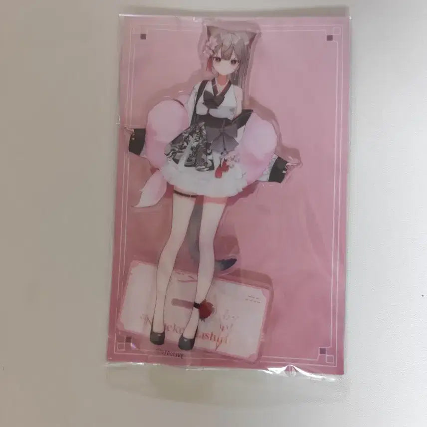 [BUNJANG] Stellive Neneko Mashiro Hanbok Acrylic Stand / 스텔라이브 네네코 마시로 한복 아크릴스탠드