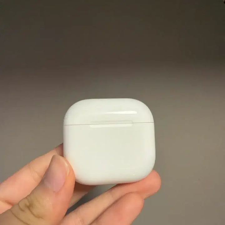 [BUNJANG] Apple AirPods 4th Gen Noise Cancelling - Sealed / 에어팟4 팔아요