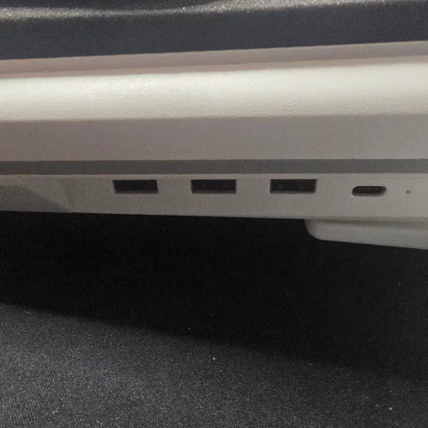[BUNJANG] Uano Laptop Cooling Pad with LED Lighting / 유아노 쿨링패드 노트북 쿨러