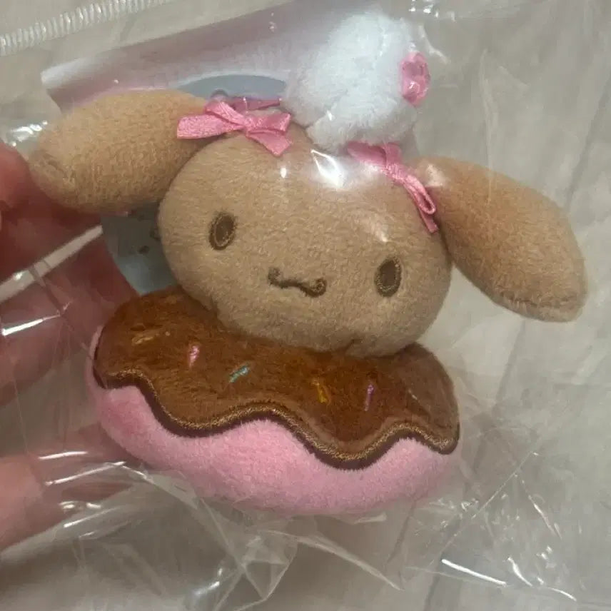 [BUNJANG] Cinnamoroll Mocha Cafe Goods Sticker, Plush Doll, Keyring / 시나모롤 모카 카페 굿즈 스티커 인형 키링