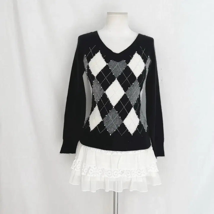 [BUNJANG] Mood Bridge Vintage Argyle Angora V-Neck Sweater / 무드브릿지 빈티지 아가일 앙고라 브이넥 로걀탑 니트 잉그니 세실맥비