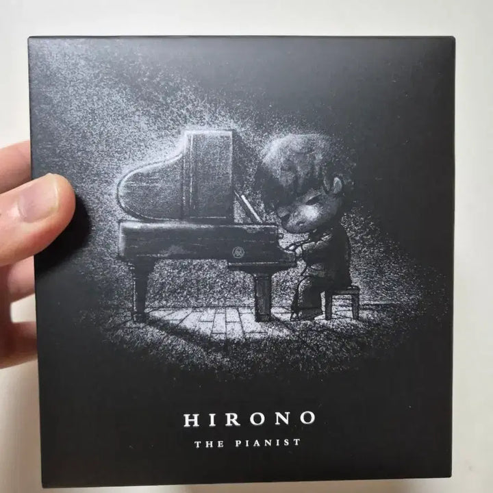 [BUNJANG] Pop Mart Hirono Pianist Figure / 팝마트 히로노 피아니스트 피규어 팝니다