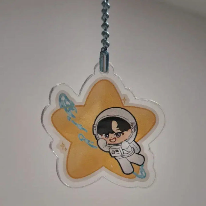 [SOLD OUT] 비투비 임현식 우주식 비공굿 인형 키링 팝니다!