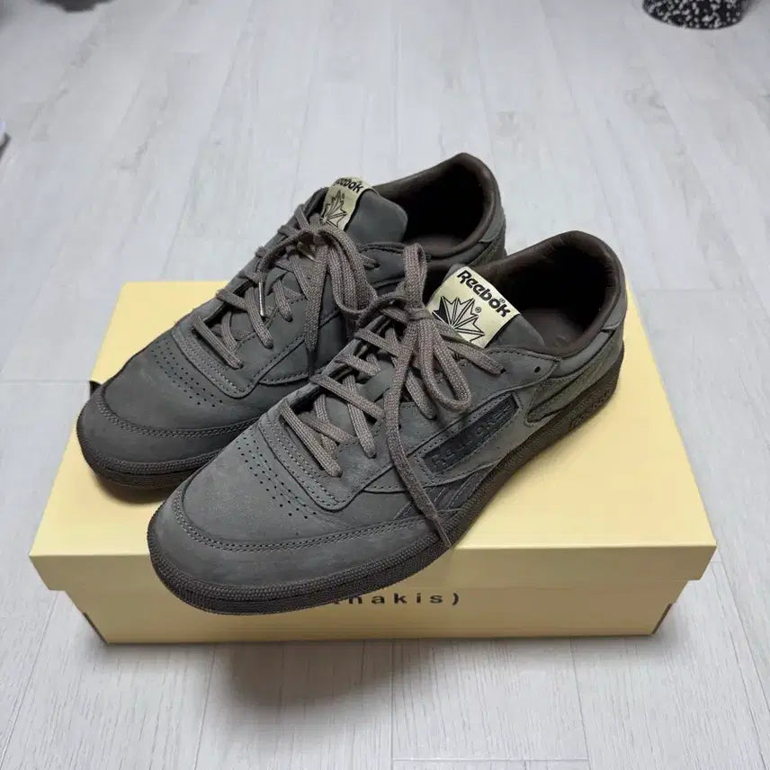 [BUNJANG] Reebok Club C Revenge Khaki / 리복 카키스 클럽C 리벤지카키 275