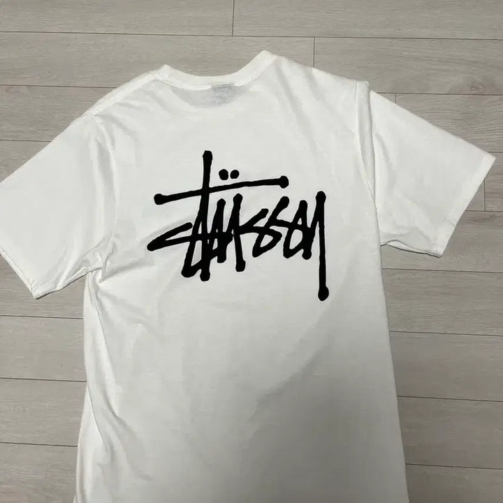 [SOLD OUT] 스투시 베이직 티셔츠