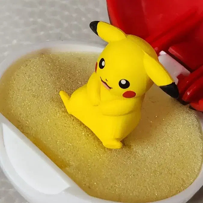 [BUNJANG] Pokemon Pikachu Figure Capsule Toy Ring / 포켓몬스터 피카츄 피규어 캡슐 토이 반지