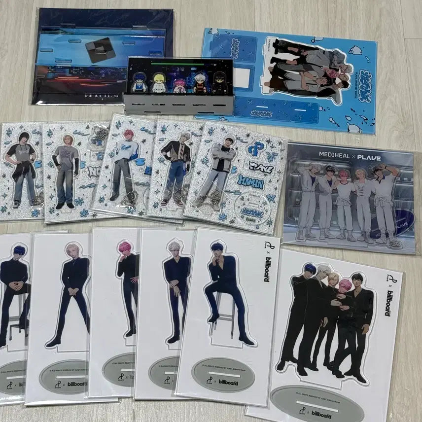 [SOLD OUT] 플레이브 카쿠렌보 빌보드 메디힐 아크릴스탠드