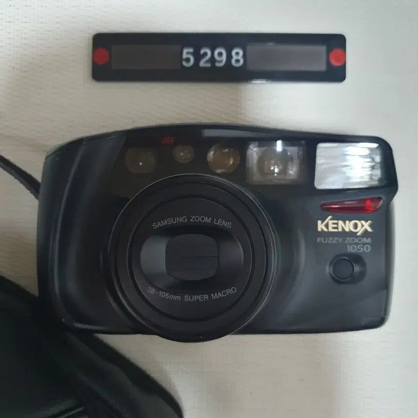 [BUNJANG] Samsung Kenox Zoom 1050 Film Camera with Pouch / 삼성캐녹스 퍼지줌 1050 필름카메라 파우치포함