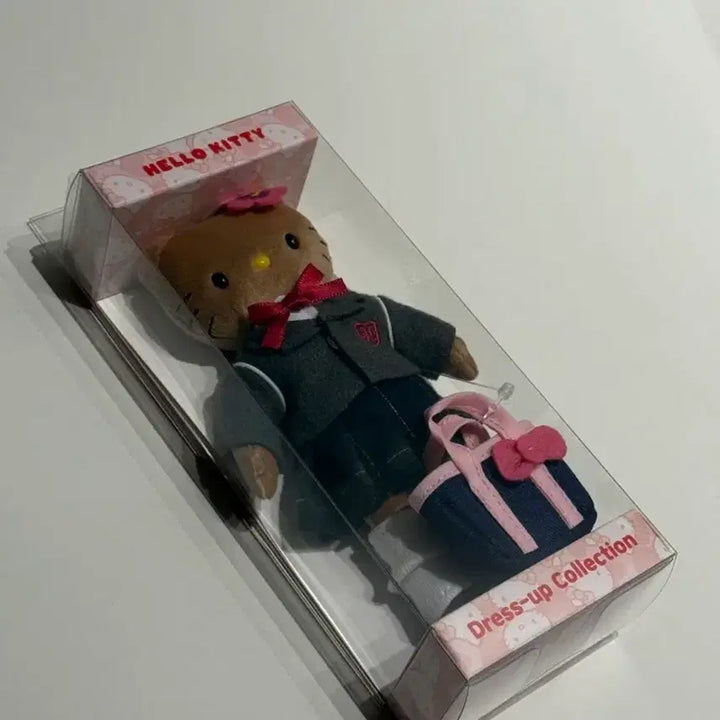 [BUNJANG] Dressup Hello Kitty Tanning School Uniform New / 드레스업 헬로키티 태닝교복 새상품