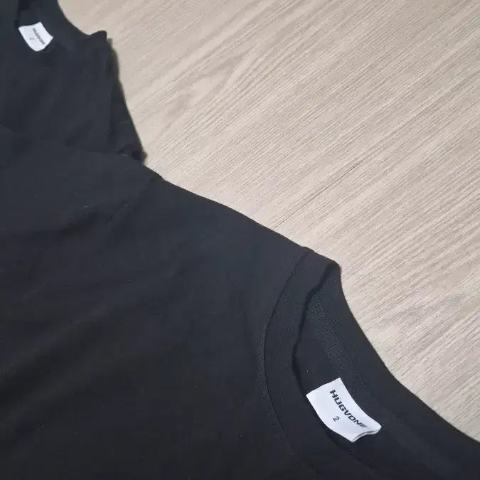 [BUNJANG] Hugbon Muscle Fit T-Shirt (L) - Set of 2 / 허그본 머슬핏 반팔 L 2장