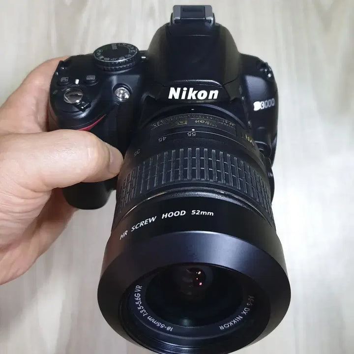 [SOLD OUT] 니콘 D3000+AF-S 18-55 G VR 렌즈 정품세트 2천컷