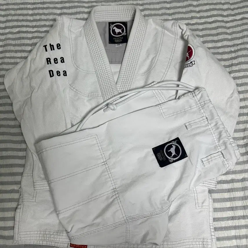 [BUNJANG] Bull Terrier Super Light R Jiu Jitsu Gi White A0 / 불테리어 슈퍼 라이트 R 주짓수 도복 A0