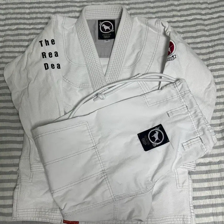 [BUNJANG] Bull Terrier Super Light R Jiu Jitsu Gi White A0 / 불테리어 슈퍼 라이트 R 주짓수 도복 A0