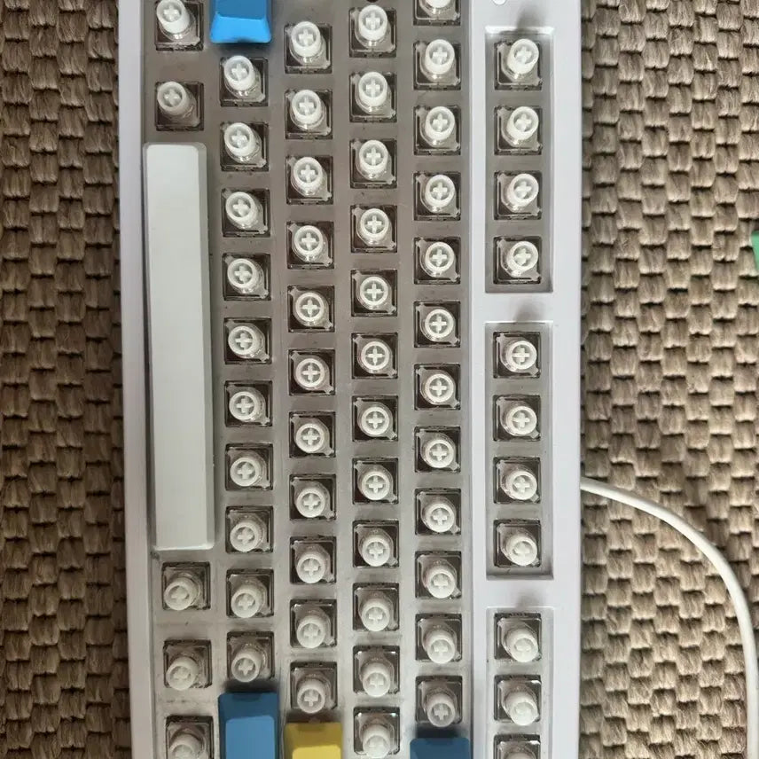 [BUNJANG] Cox Endeavor Tenkeyless Keyboard 87-Key RGB / cox 엔데버 텐키리스 키보드 87키 RGB