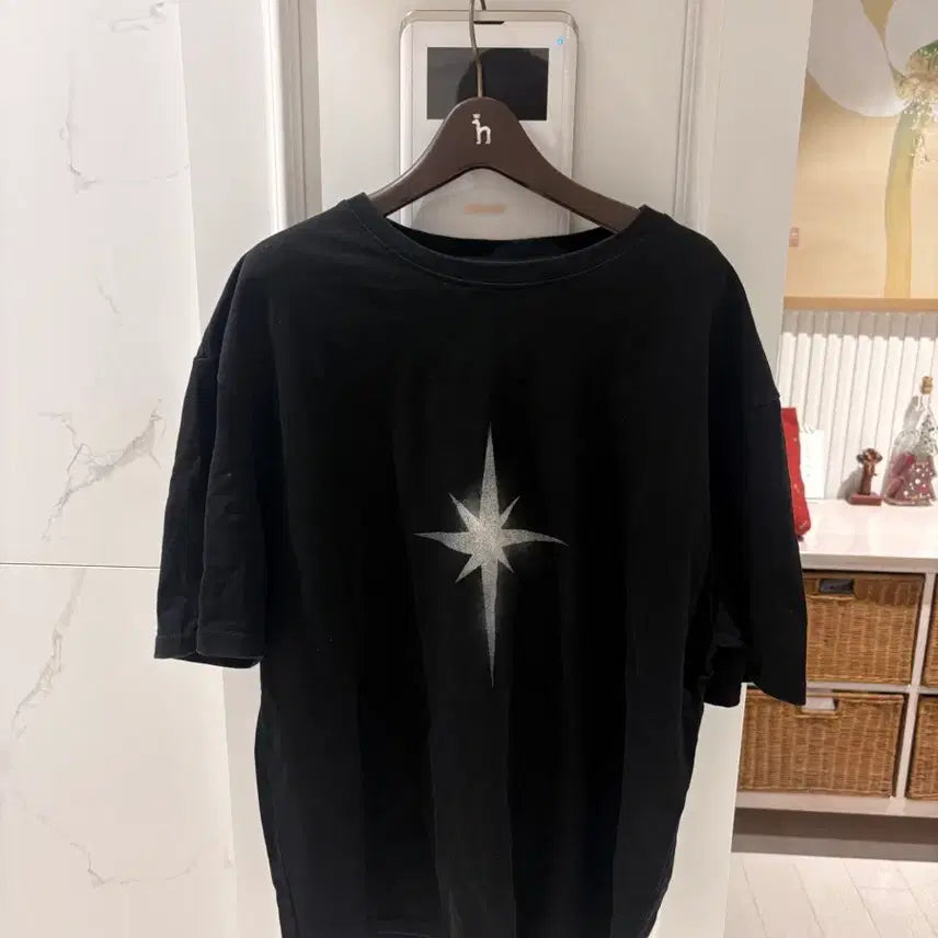 [BUNJANG] Lee Woo Gae Ma Ras Half Sleeve T-Shirt Size 3 / 이우가마카라스 반팔티 3사이즈