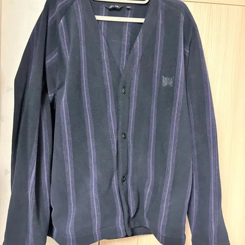[BUNJANG] Uniqlo x Needles Collaboration Cardigan Navy Striped XL / XL) 유니클로 니들스 가디건