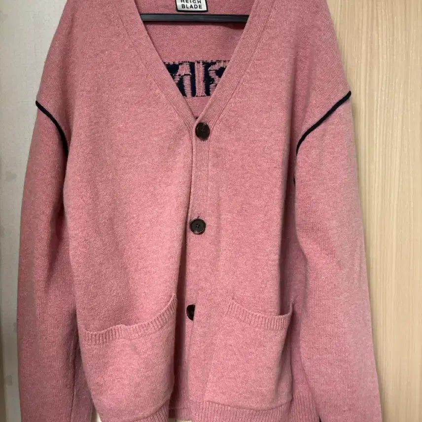 [BUNJANG] H Blade Pink Cardigan / XL) 에이치 블레이드 핑크 가디건