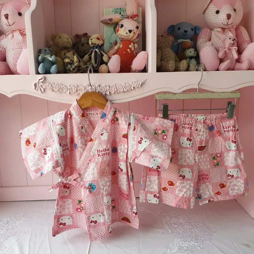 [BUNJANG] Hello Kitty Pink Yukata Set Size 95-100 / 95-100헬로키티 핑크유카타 세트