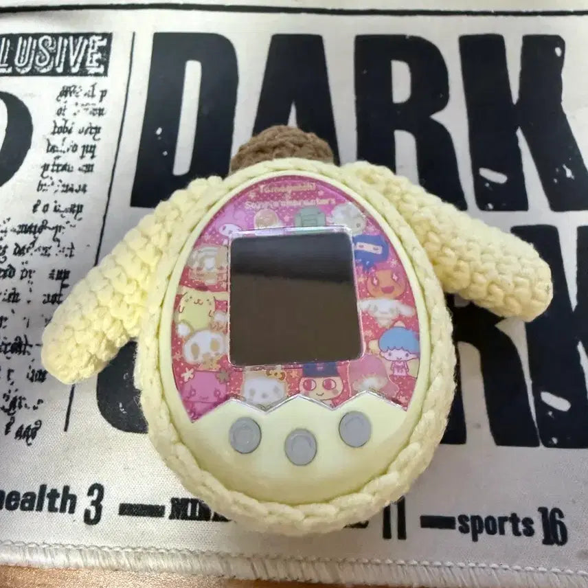 [BUNJANG] Tamagotchi Sanrio Mix, Melody Mix - Pompompurin Knitting Case / 다마고치 산리오 믹스, 멜로디 믹스 알다마 판매합니다