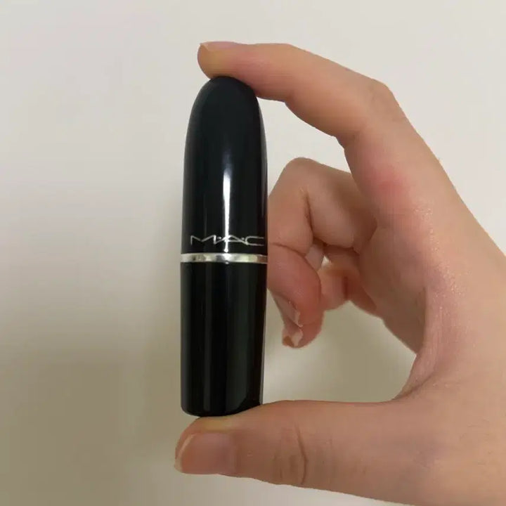 [BUNJANG] MAC Lustreglass Lipstick 569 Alone Time / 맥 러스터글래스 립스틱 569 얼론타임