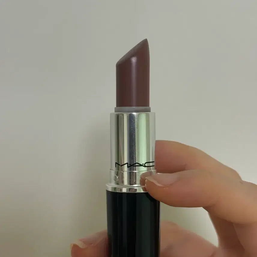 [BUNJANG] MAC Lustreglass Lipstick 569 Alone Time / 맥 러스터글래스 립스틱 569 얼론타임