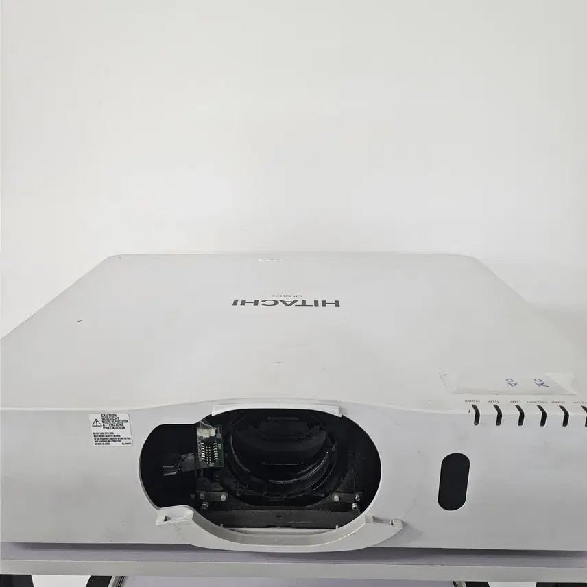 [BUNJANG] Hitachi MVP-X6200 Projector / 히타치 MVP-X6200 프로젝터 판매합니다.