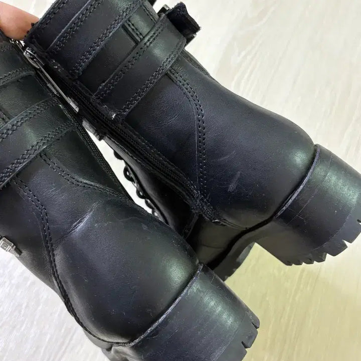 [BUNJANG] Harley-Davidson Layton Double Buckle Leather Boots (235) / 할리데이비슨 레이턴 더블 버클 가죽 부츠 235