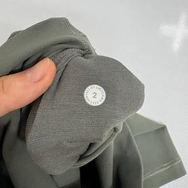 [BUNJANG] Lululemon Align High-Rise 8-Inch Shorts Size 2 / 룰루레몬 얼라인 쇼츠 8