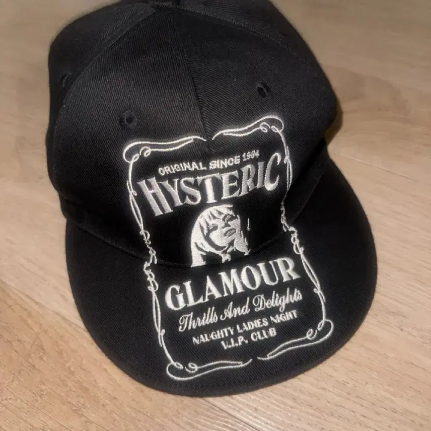 [BUNJANG] Hysteric Glamour Whiskey Embroidery Cap Black / 히스테릭글래머 위스키 자수 캡 블랙