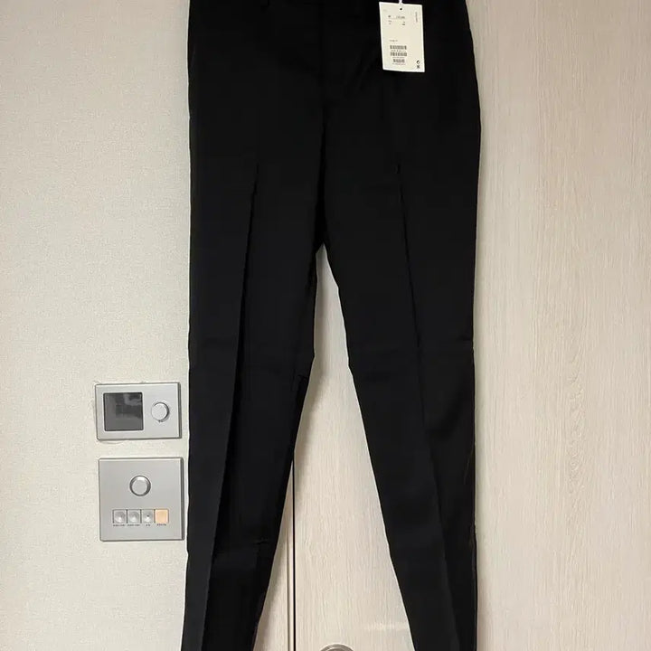 [BUNJANG] COS Slim Fit Slacks / 코스 슬림핏 슬랙스 / 44