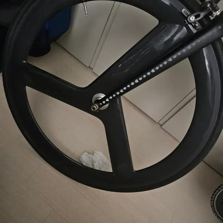 [BUNJANG] Jinbike Tripod Wheelset Red Decal / 진바이크 삼발이 (판/교)