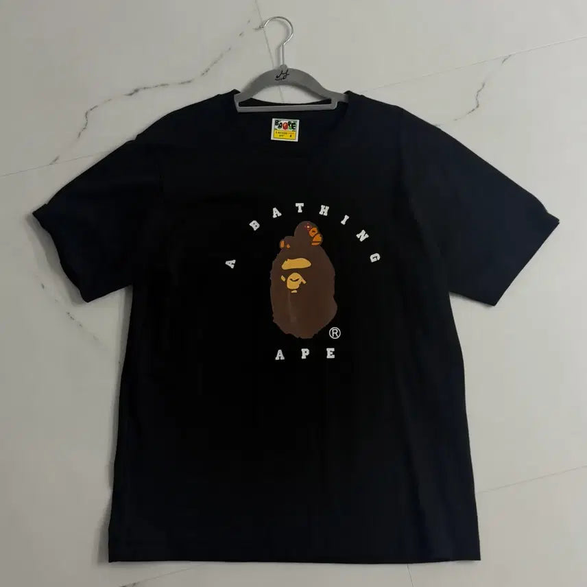 [BUNJANG] BAPE Lisa On APE HEAD Short Sleeve T-Shirt (Women&