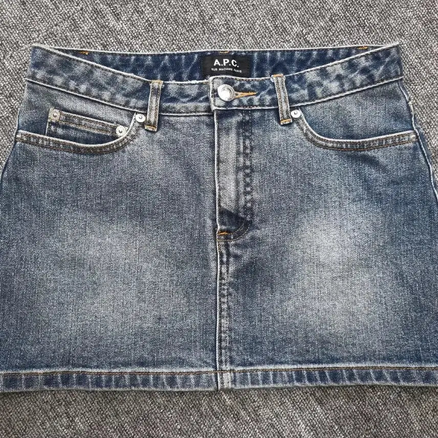 [BUNJANG] A.P.C. Denim Mini Skirt / A.P.C. 데님 스커트