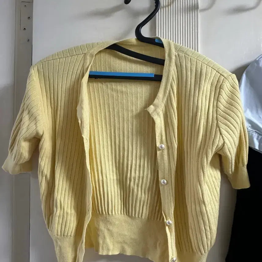 [BUNJANG] Black Square Neck Shirring Crop Blouse (Set of 4) / 블랙 스퀘어넥 셔링 크롭 블라우스(총 4벌)