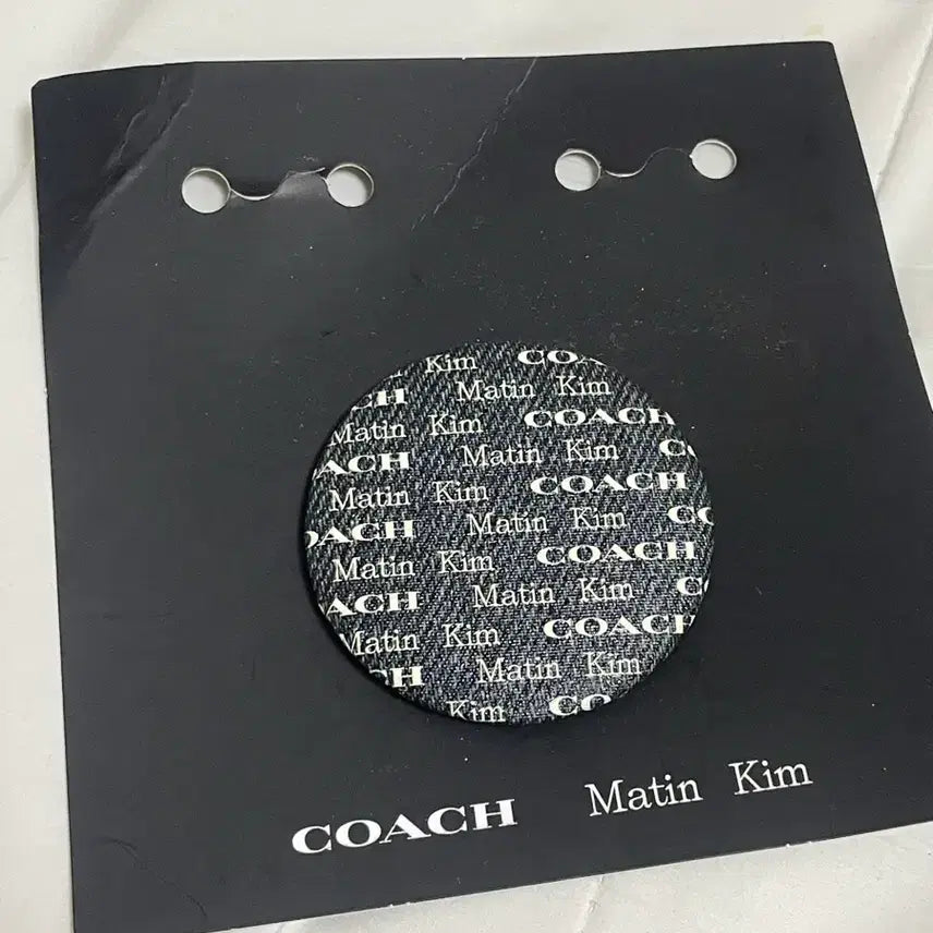 [BUNJANG] Coach x MATIN KIM Badge / 코치 마뗑킴 뱃지