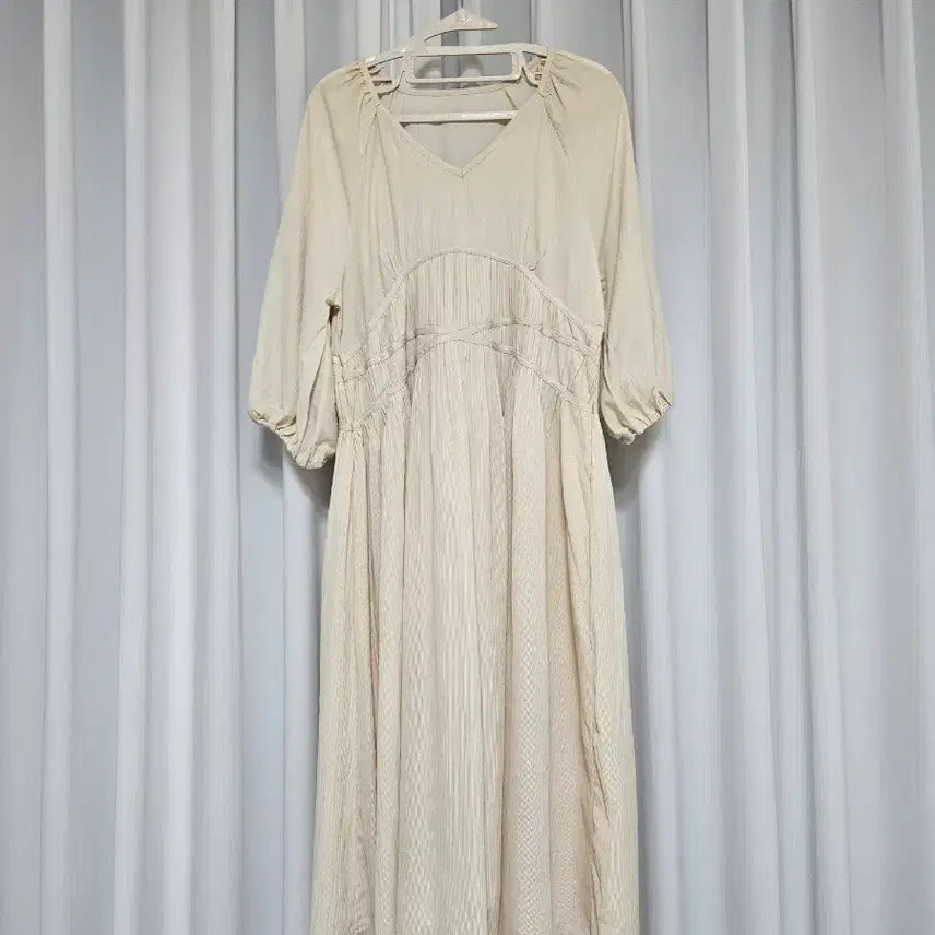 [BUNJANG] V-Neck Long Dress / 브이넥 롱원피스