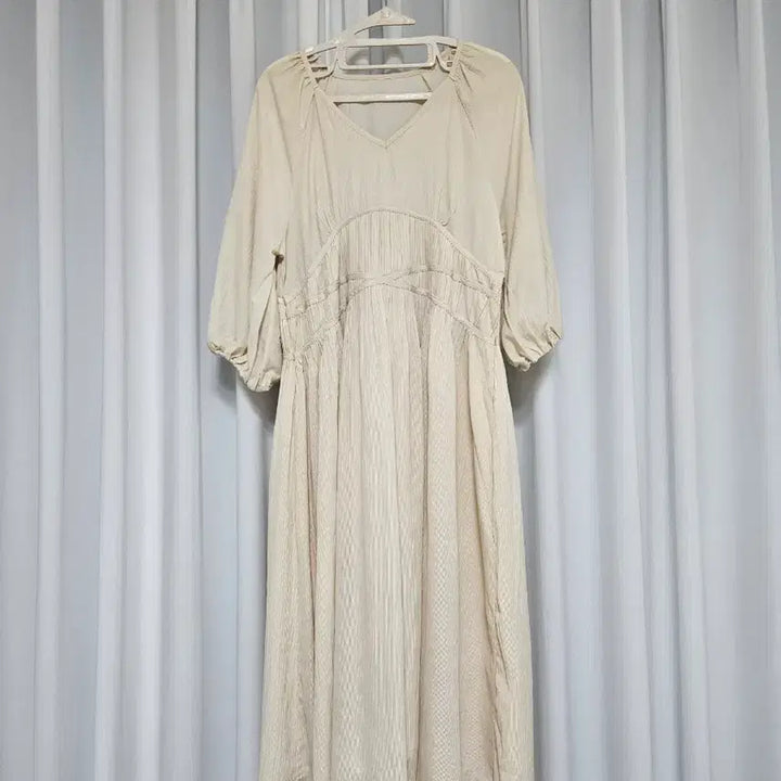 [BUNJANG] V-Neck Long Dress / 브이넥 롱원피스