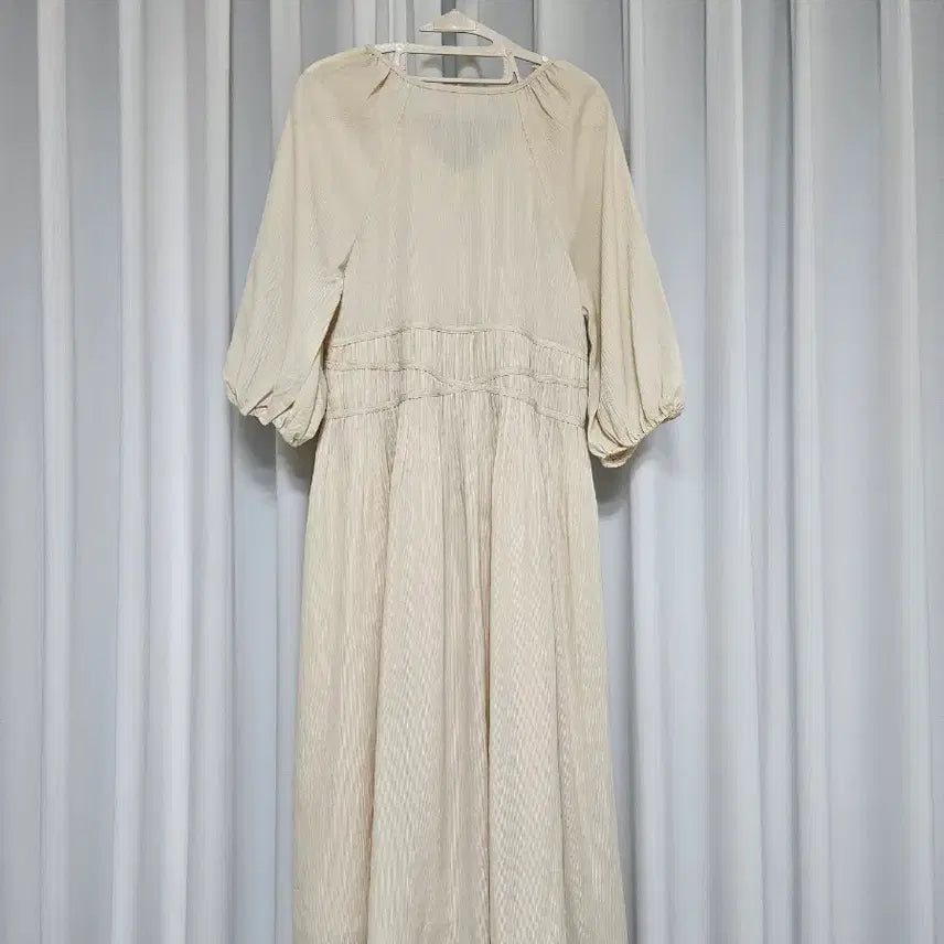 [BUNJANG] V-Neck Long Dress / 브이넥 롱원피스