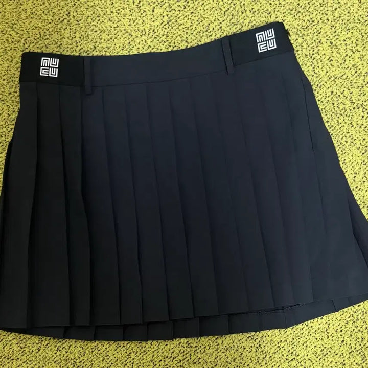 [BUNJANG] Renuc Golf Pleated Skirt Black L / 르누쿠 골프 플리츠 스커트 블랙 L