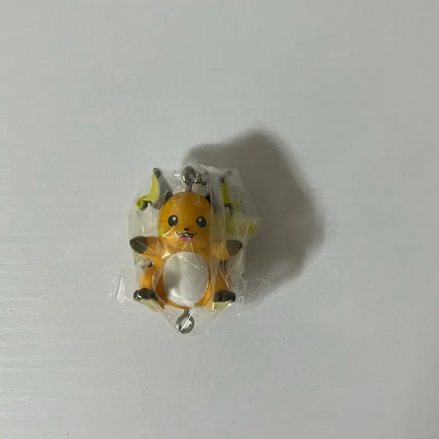 [BUNJANG] Pokemon Raichu Ball Chain Charm Gacha / (볼체인) 포켓몬 라이츄 주렁 대롱가챠