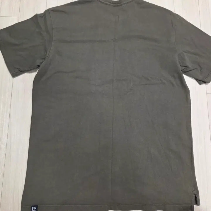 [BUNJANG] Eastlogue Permanent Pocket T-Shirt (M Size) / [M사이즈] 이스트로그퍼머넌트 포켓반팔티 올리브,오트밀