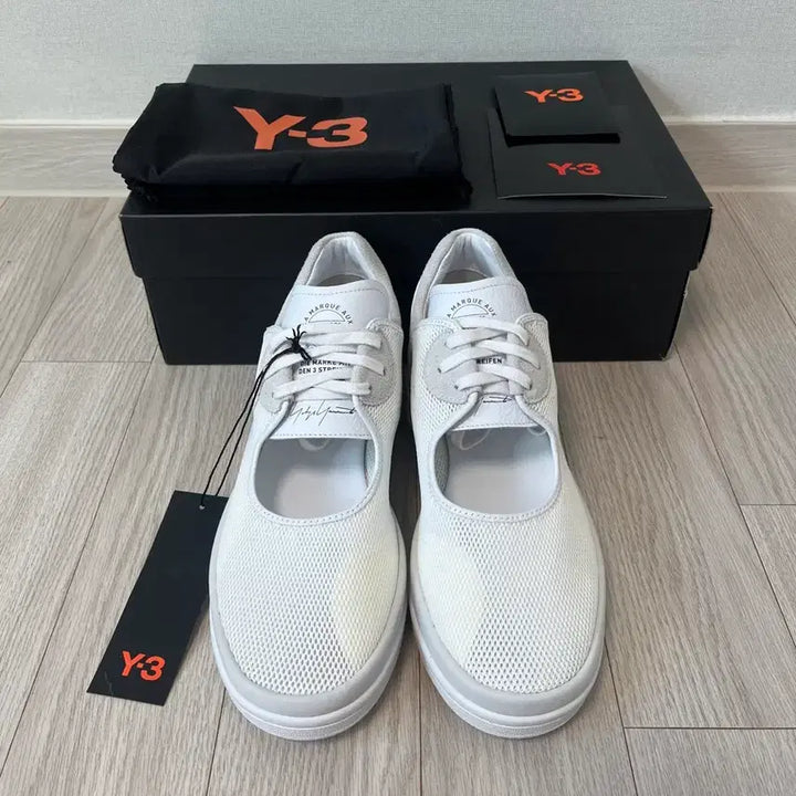 [BUNJANG] Y-3 Wedgestan Sneakers White / Y-3 / 웨지스탠 스니커즈 화이트 / 255