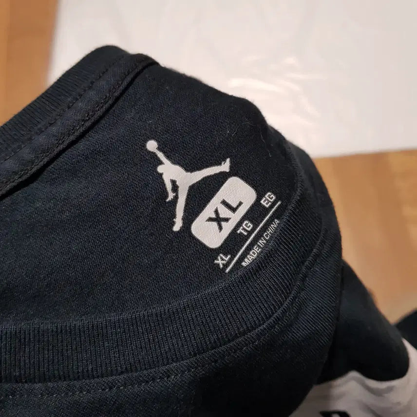 [BUNJANG] Nike Air Jordan Black Cotton T-Shirt XL / XL / 나이키 에어조던 블랙 면 반팔티셔츠/621