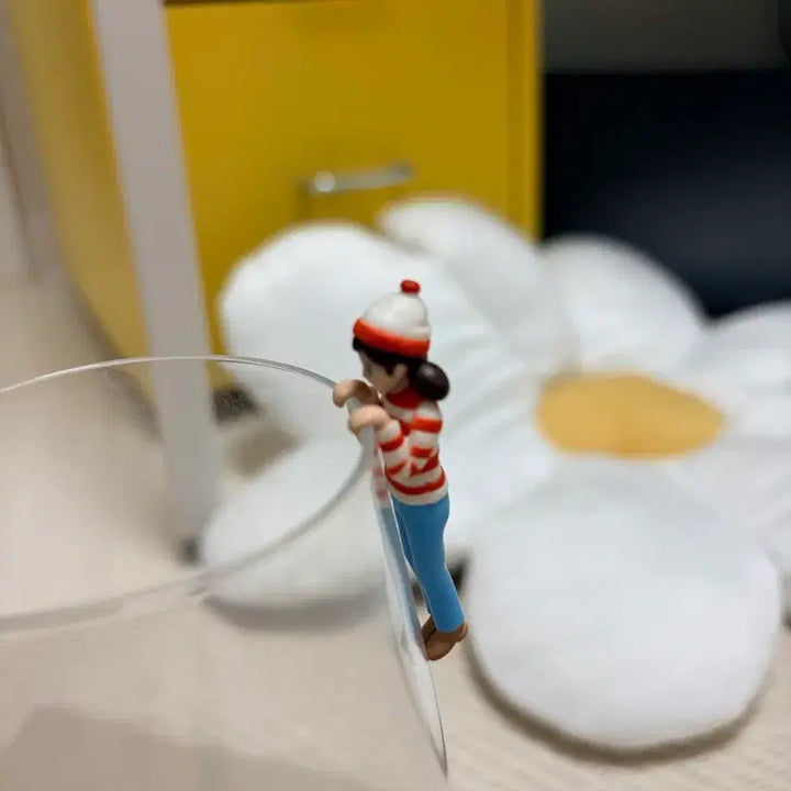[BUNJANG] Find Wally! Fuchiko Cup Figure / 후치코 월리를찾아라 컵장식