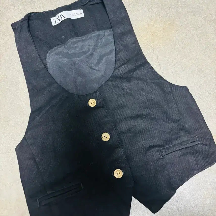 [BUNJANG] Zara Black Vest / ZARA 베스트