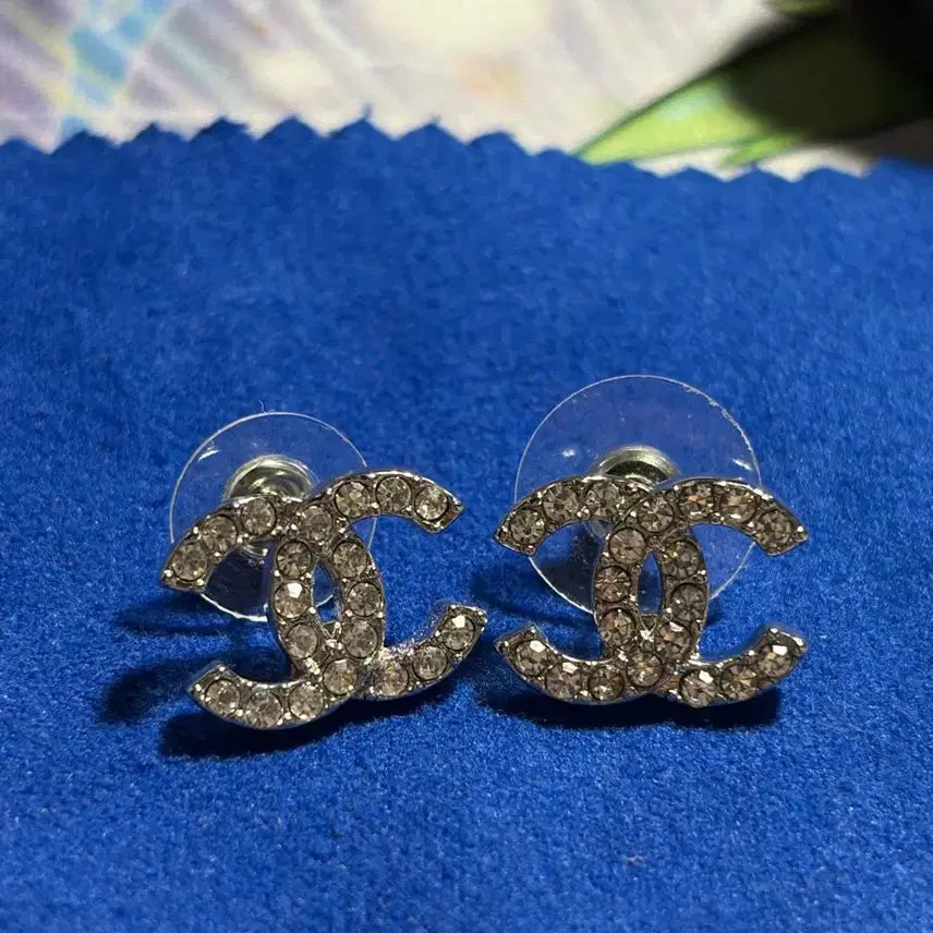 [BUNJANG] Chanel-inspired Upcycled Cubic Zirconia Earrings / 업사이클링 샤넬 귀걸이