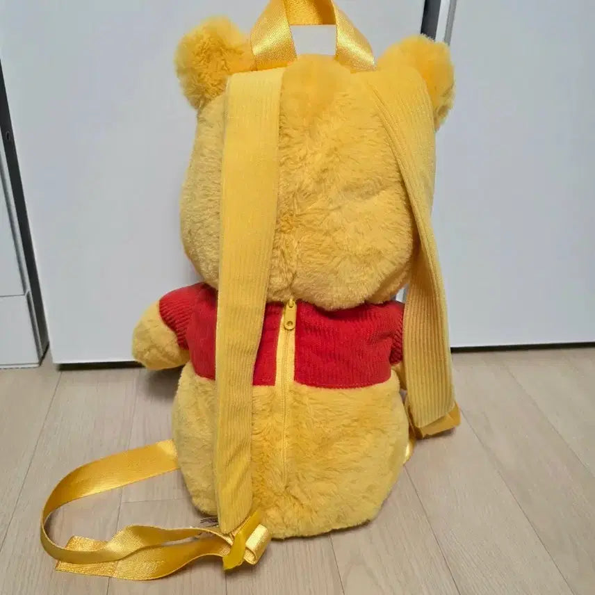 [BUNJANG] Disney Shanghai Winnie the Pooh Backpack / Disney Shanghai pooh 상하이 디즈니 푸우 백팩
