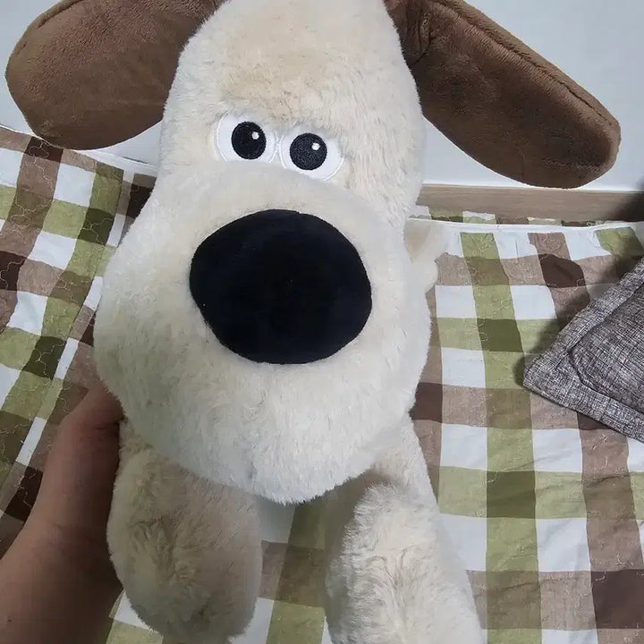 [BUNJANG] Large Gromit Plush Toy / 그로밋 대형인형
