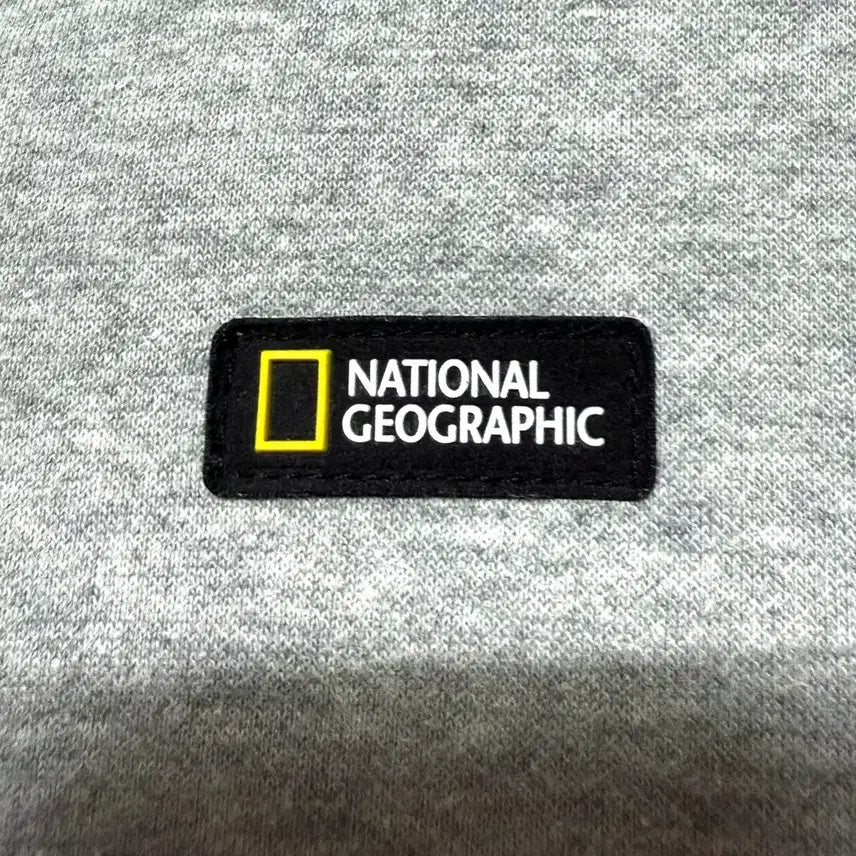 [BUNJANG] National Geographic Zip-Up Hoodie Jacket (Size S) / [S,90]내셔널지오그래픽 와펜 후드집업 자켓