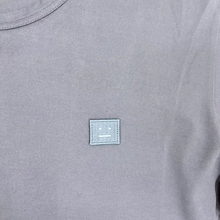 [BUNJANG] Acne Studios Face Logo Short Sleeve T-Shirt Navy / Acne Studios페이스 로고 반팔 티셔츠 네이비, 아크네 m사이즈